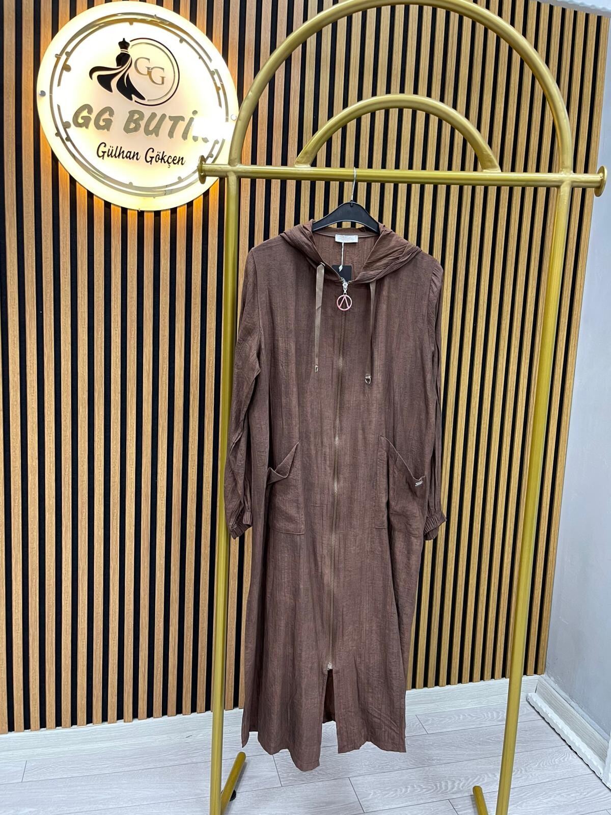 Ayşe Akay Diva Giy-Çık Kap