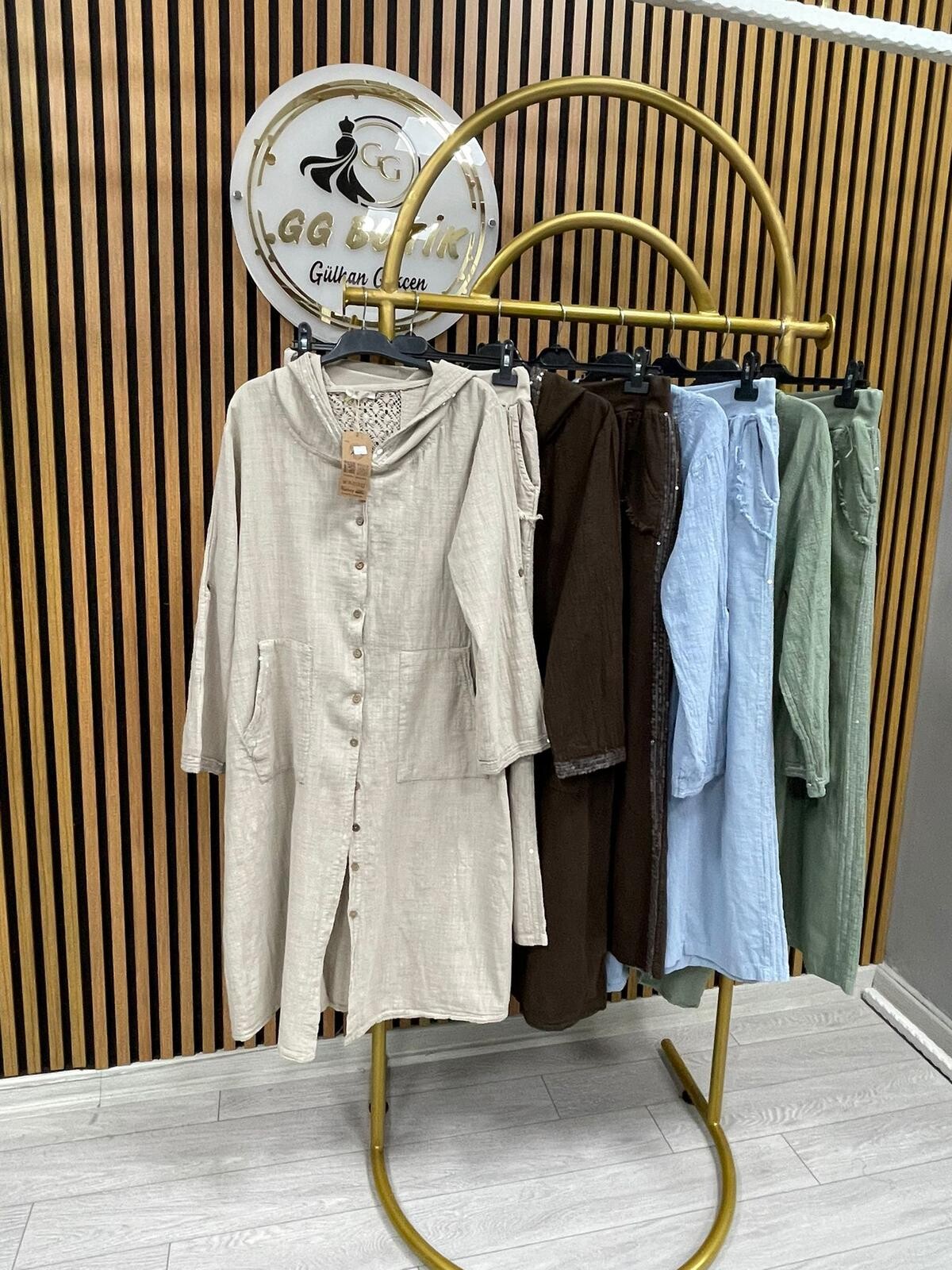 Ayşe Akay Pullu Keten Takım