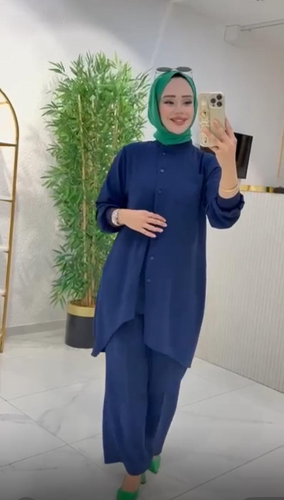 Ayşe Akay Çapraz Ayrobin Takım