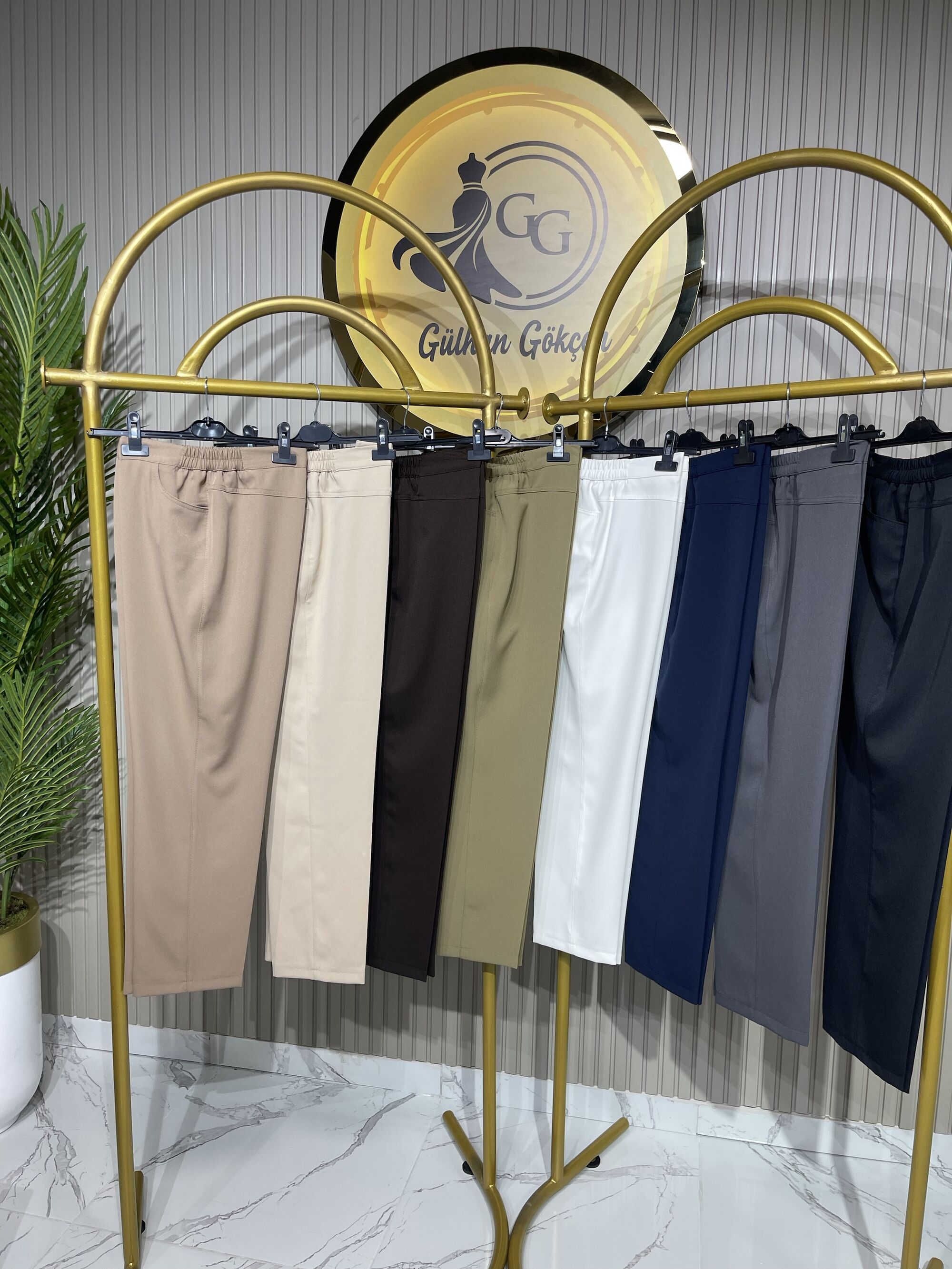 Beli Lastikli Double Krep Kumaş Dar Paça Pantolon