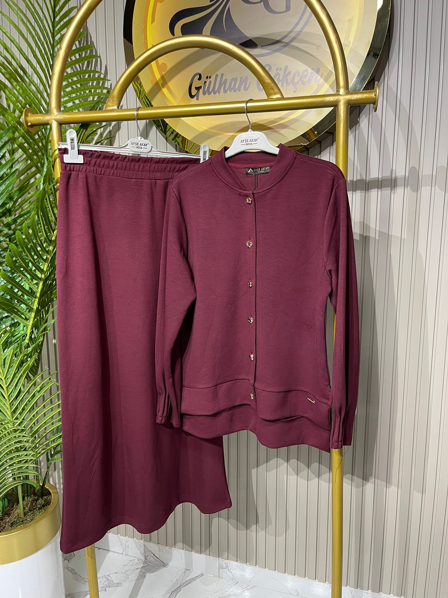 Ayşe Akay Etekli Takım