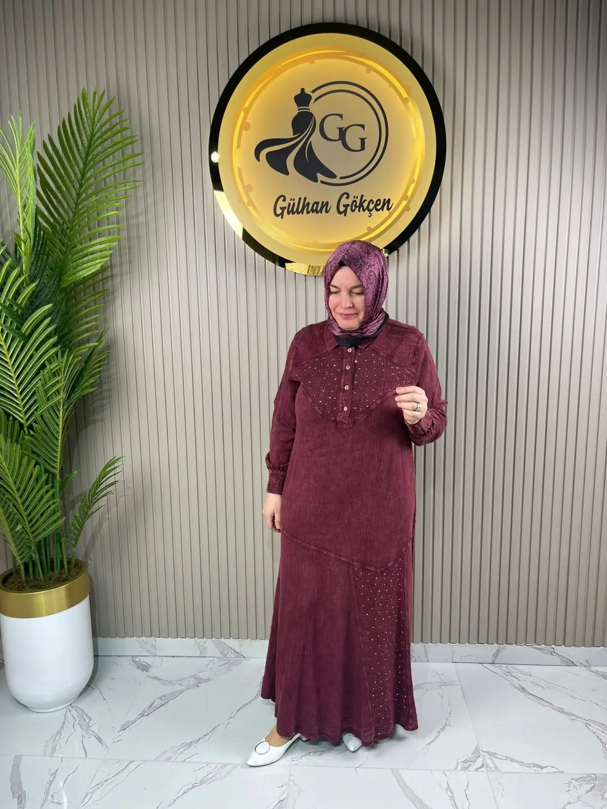 Ayşe Akay Tensel Yakalı Elbise