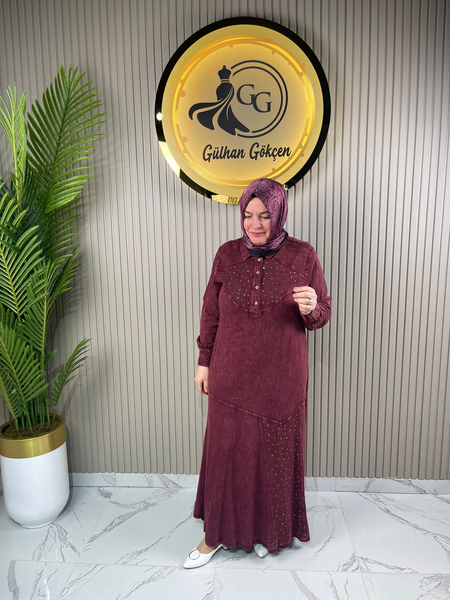 Ayşe Akay Tensel Yakalı Elbise