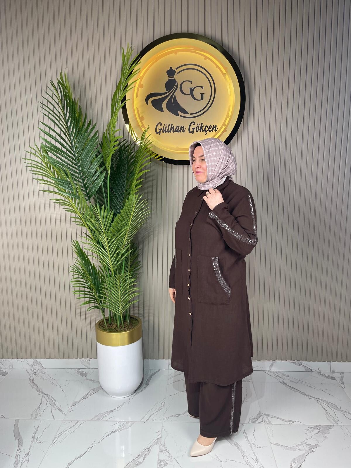 Gülhan Gökçen Pullu Keten Takım