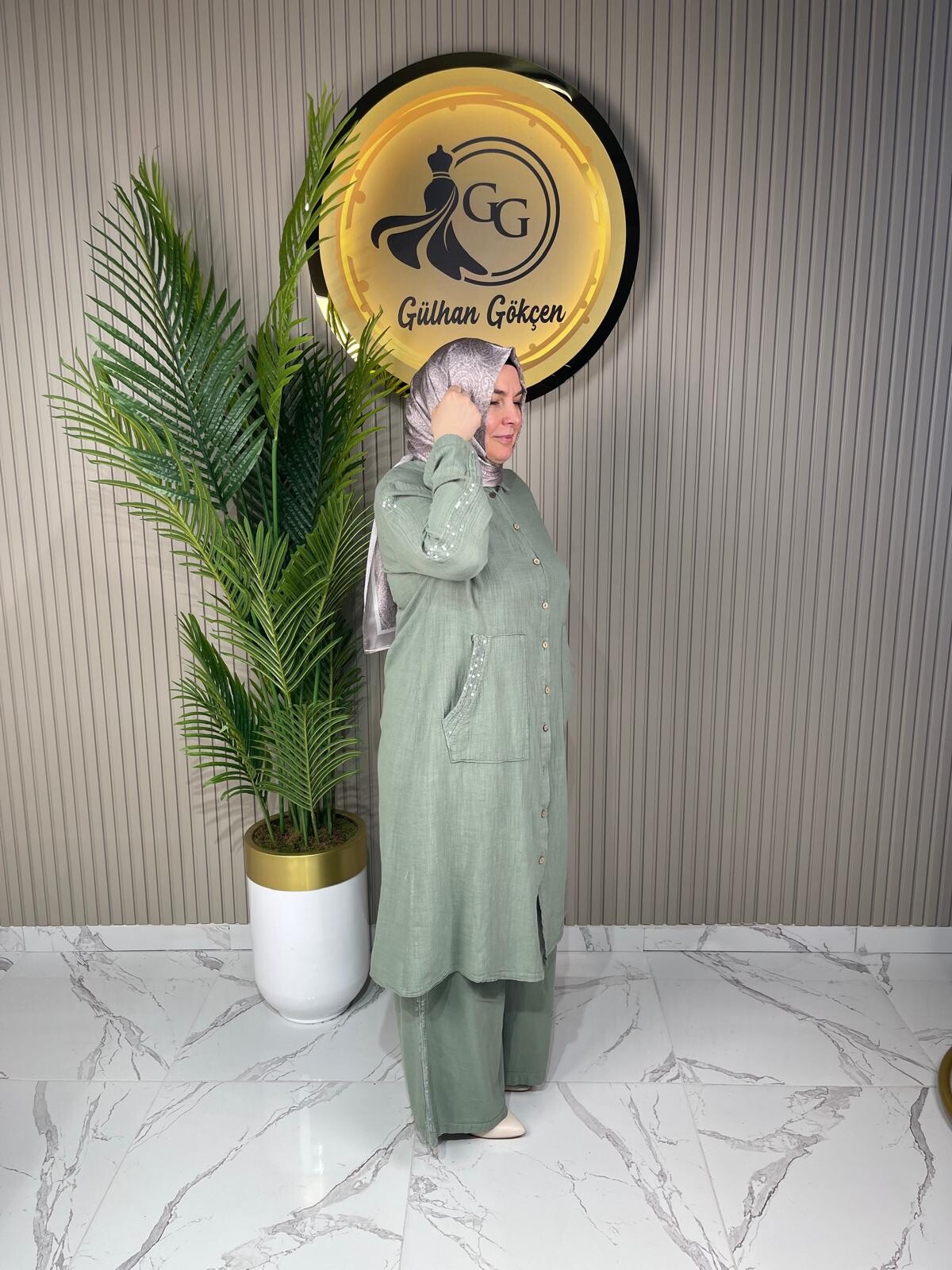 Gülhan Gökçen Pullu Keten Takım