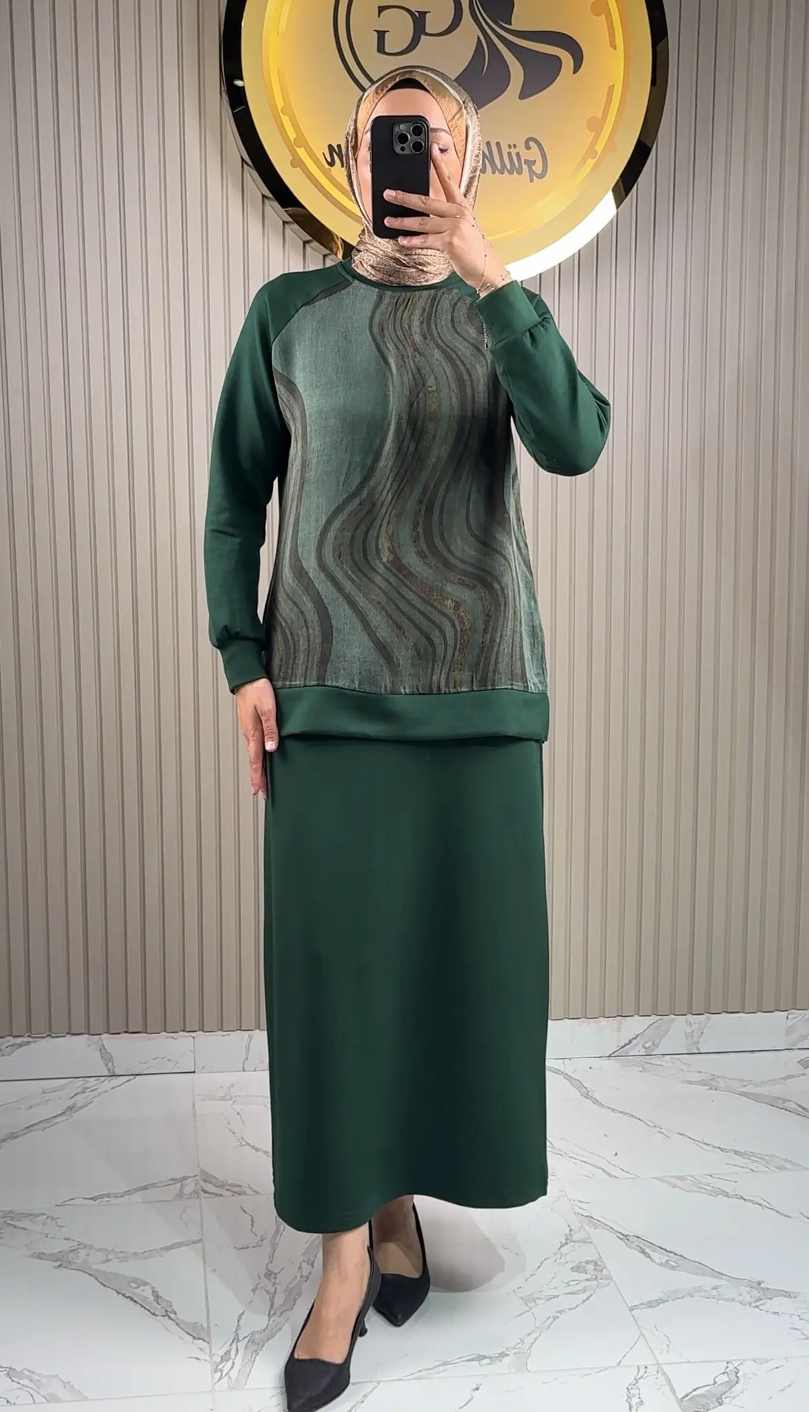 Ayşe Akay Etekli Dalga Desenli İpek Cupra Takım