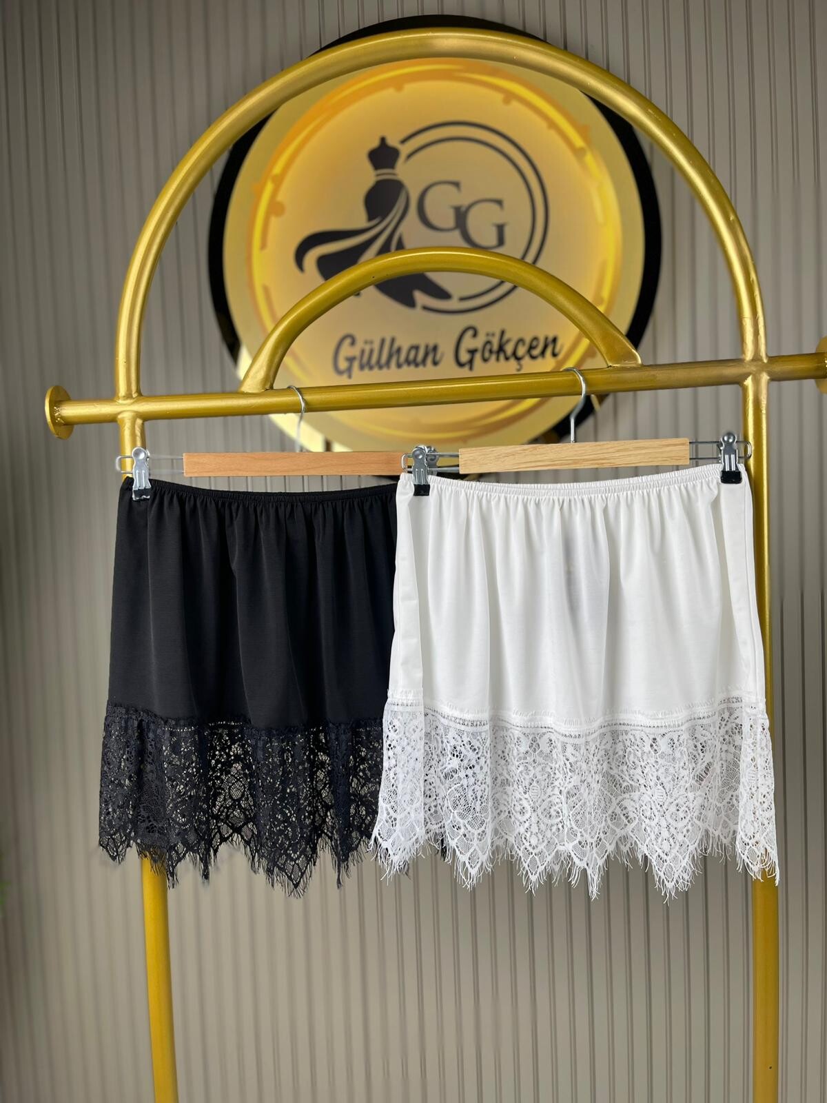 Dantel Detaylı Etek İçlik