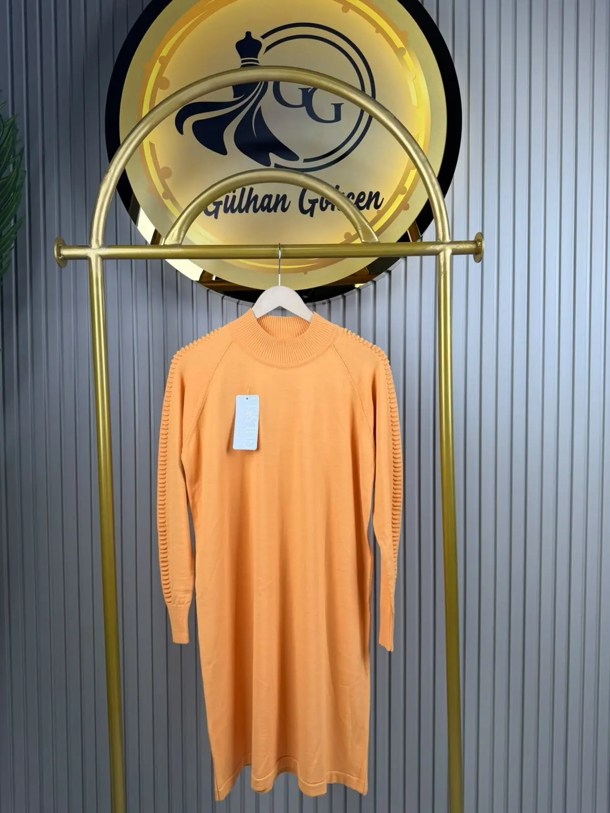GÜLSELİ Triko Tunik