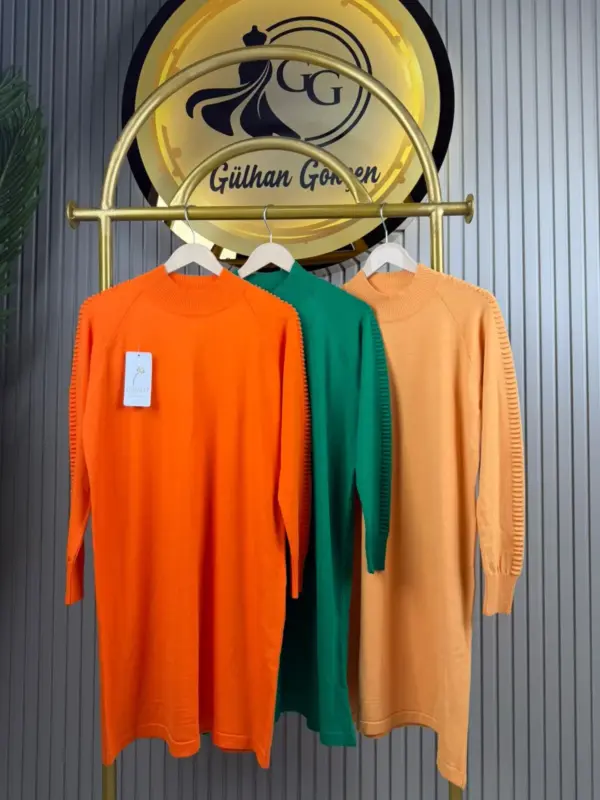 GÜLSELİ Triko Tunik