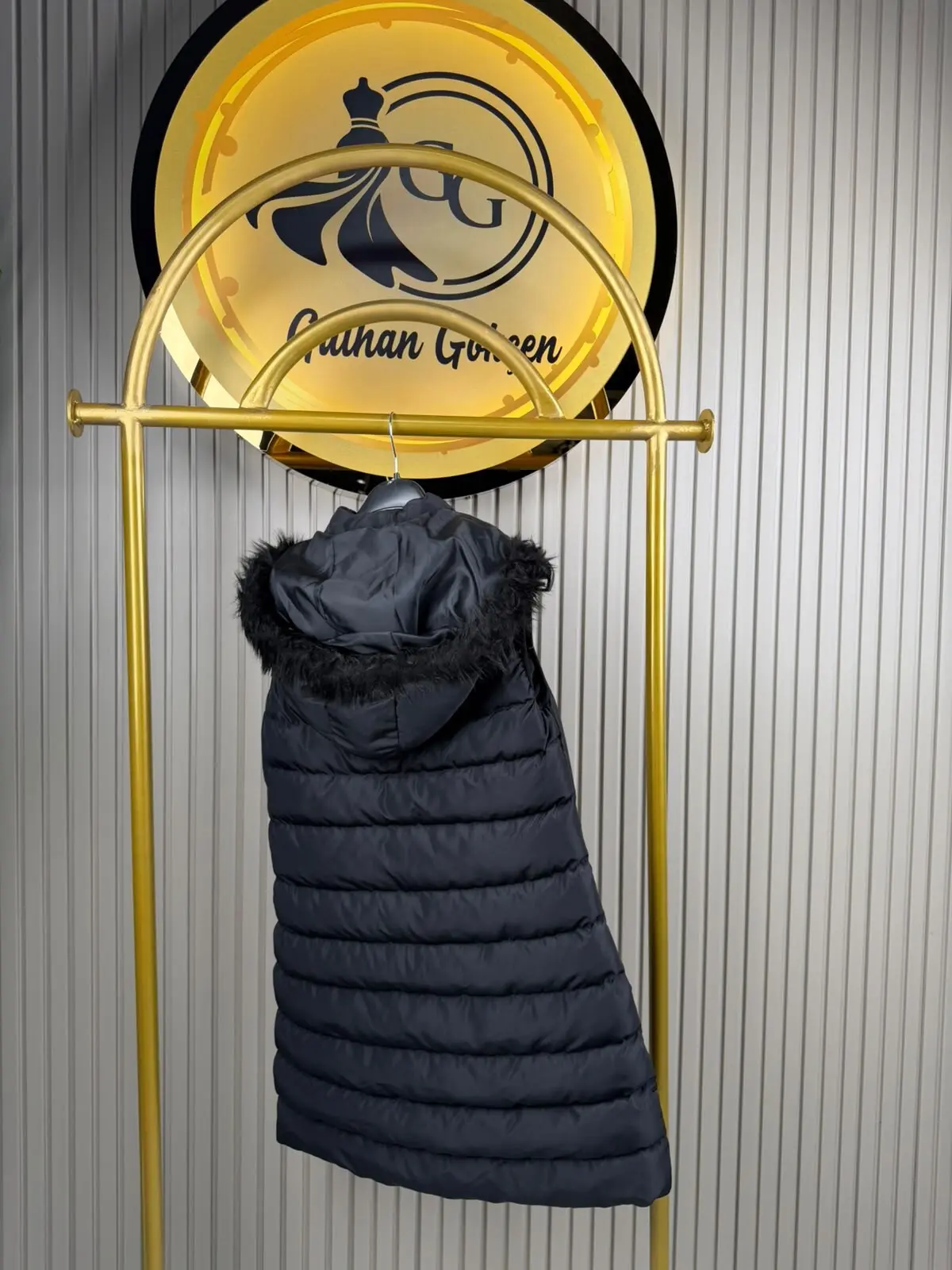 Kapitone Şişme Yelek