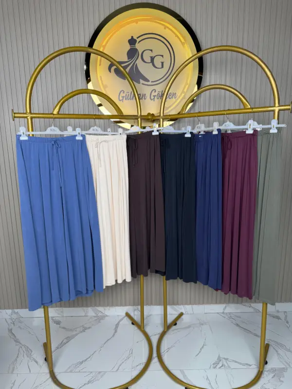 İkoll Pileli Pantolonlu Etek