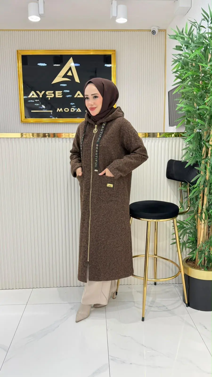Ayşe Akay Mango Kaşe Kap